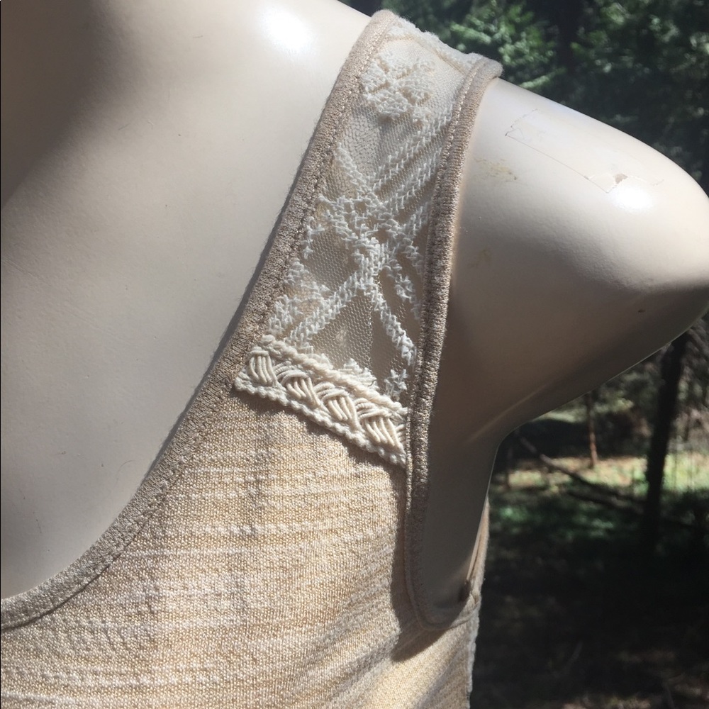 Miss Me lace back creamy knit tank top - Picture 4 of 8